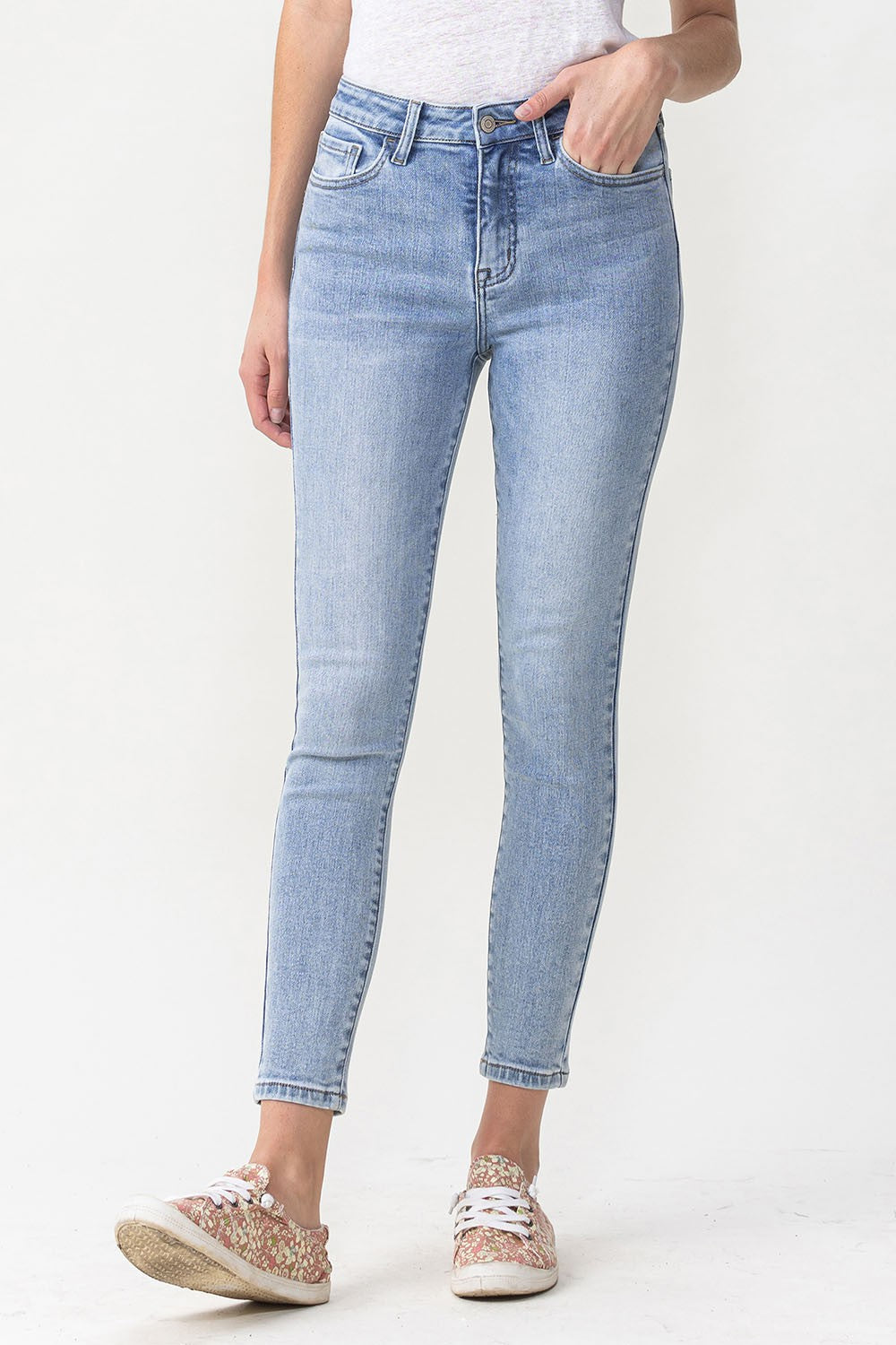 Lovervet High Rise Skinny Jeans